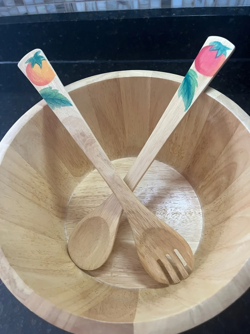 Wooden Salad Bowl with Serving Spoons - Natural with Multicolor Pepper Accents